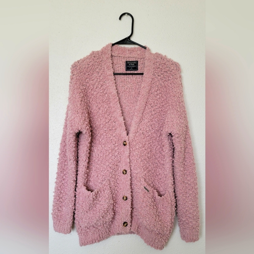 Abercrombie and Fitch Boucle cardigan. Size small